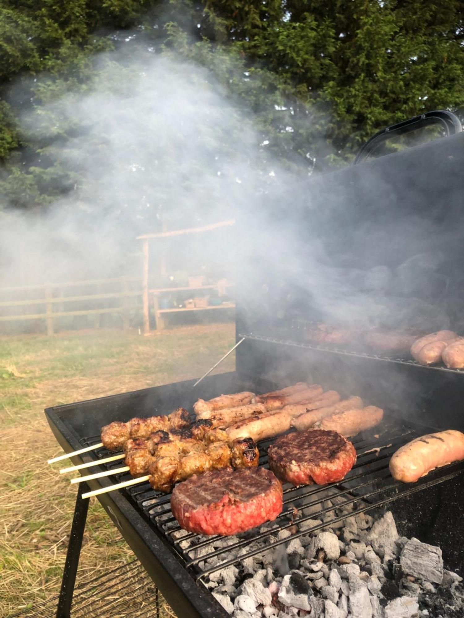 Swallows Oast Glamping Sedlescombe Exteriör bild